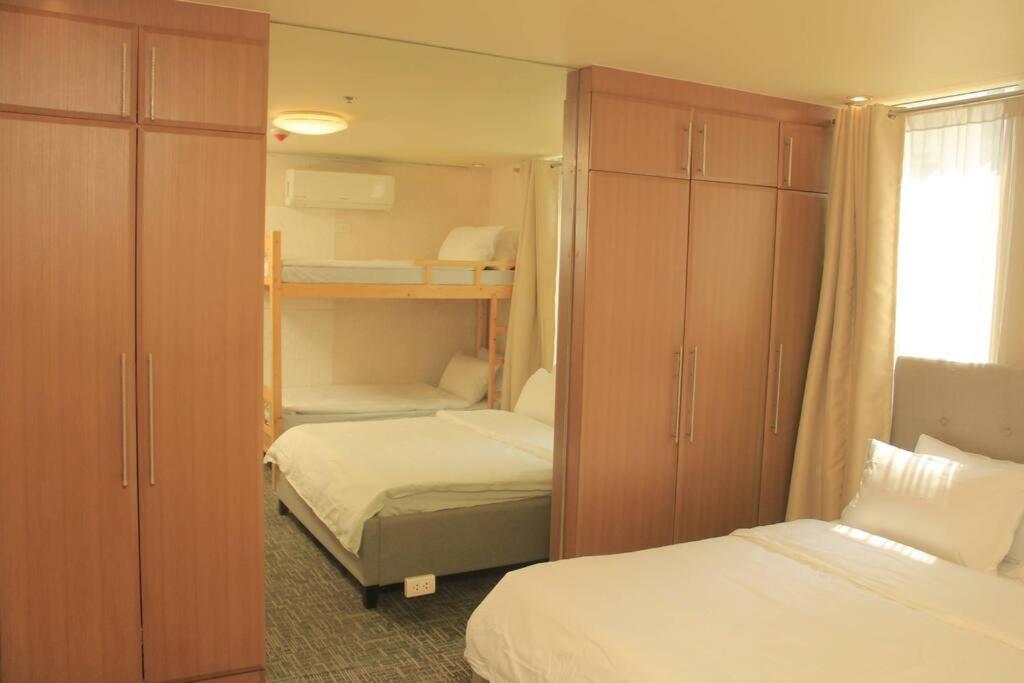 A2J Luxury 1Br Balcony Suite Near Venice Mall Bgc Manila Zewnętrze zdjęcie