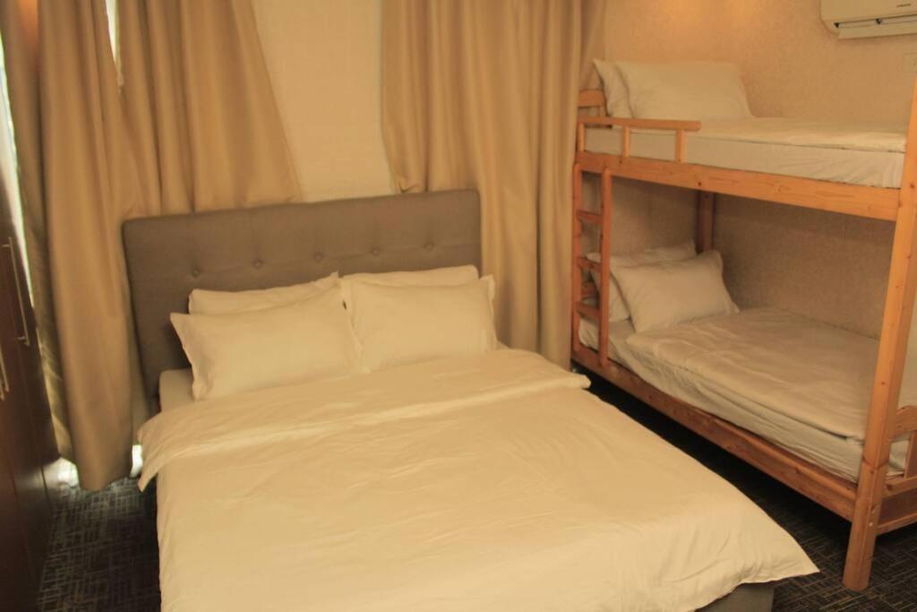 A2J Luxury 1Br Balcony Suite Near Venice Mall Bgc Manila Zewnętrze zdjęcie