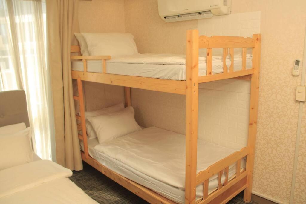 A2J Luxury 1Br Balcony Suite Near Venice Mall Bgc Manila Zewnętrze zdjęcie